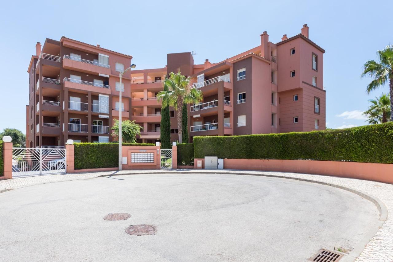 Litoralmar Beachfront Apartment Portimao Exterior photo
