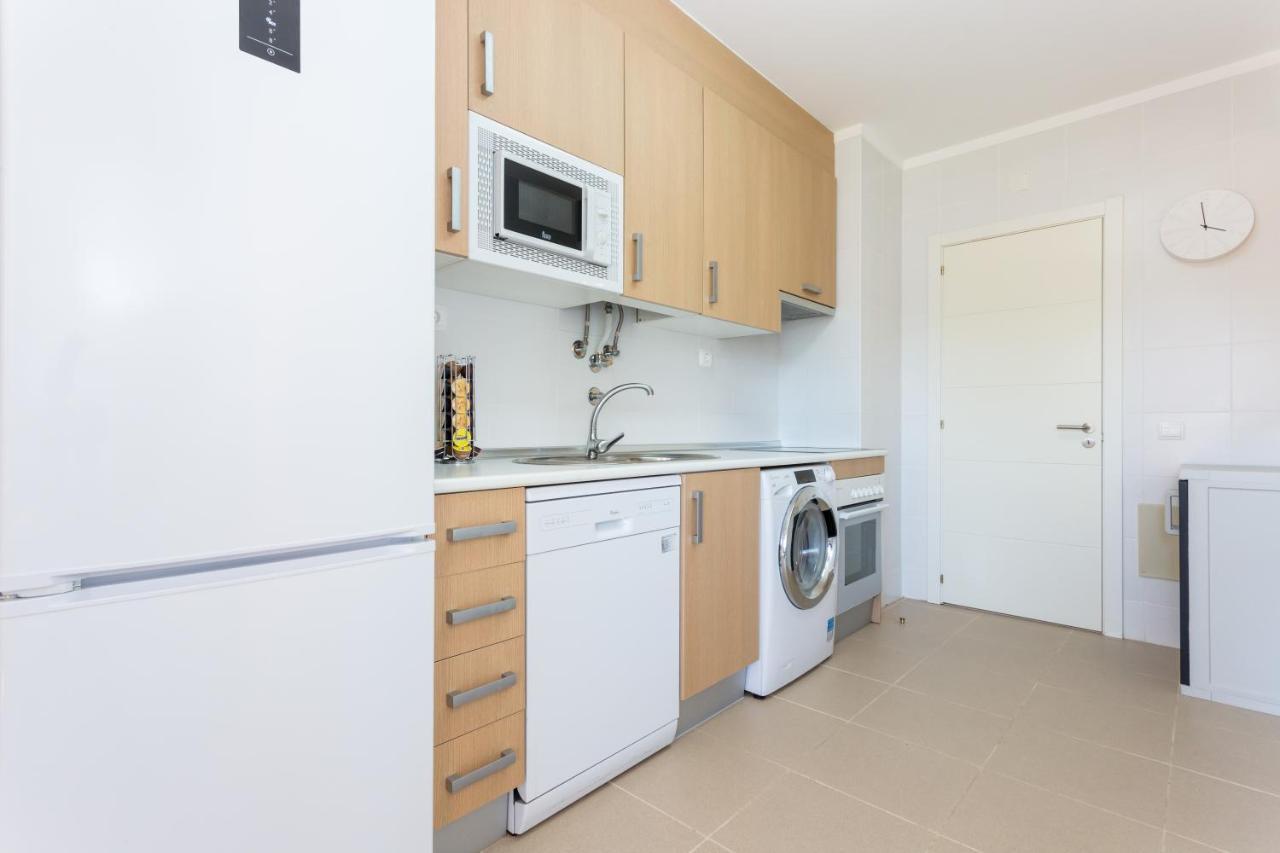 Litoralmar Beachfront Apartment Portimao Exterior photo
